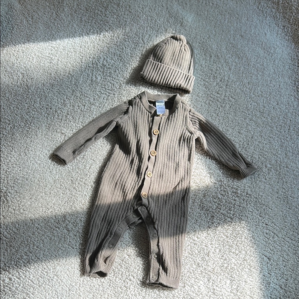 Carter's Gray Footie One Piece with matching beanie